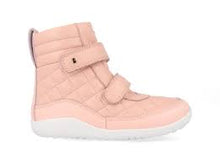 Botas Barefoot I Walk Patch Seashell para niño de BOBUX España y Portugal, con diseño de concha en color suave.
