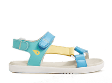 Sandalia barefoot I-Walk Vine Aquarius para niño de BOBUX España y Portugal, con tiras ajustables y suela flexible.