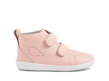 Bota barefoot para niña BOBUX con diseño Grass Court High Seashell, calzado cómodo y flexible para niños.