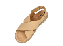 Sandalias barefoot para niños BOBUX Kid+ Glide en color Parchment, zapatos cómodos y flexibles para pequeños.