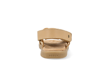 Sandalia barefoot para niño BOBUX Kid+ Glide en color parchment, con diseño ligero y flexible para niños.