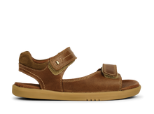 Sandalia Barefoot Kid+ Driftwood Caramelo para niño de la marca BOBUX ESPAÑA, con diseño cómodo y transpirable para niños