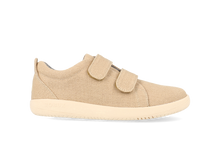 Calzado Barefoot Kid+ Grass Court Canvas en color Oat Milk para niño, de BOBUX España y Portugal, con diseño cómodo y natural
