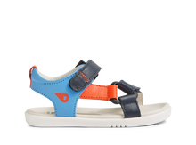 Sandalia barefoot I-Walk Vine para niño en azul marino, con suela flexible y diseño cómodo de la marca BOBUX ESPAÑA Y PORTUGAL.