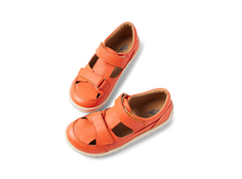 Sandalia barefoot para niño BOBUX ESPAÑA Troop Tangerine, sandalia KID+ con diseño cómodo y estilo vibrante.