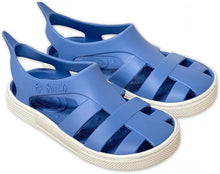 Sandalias Boatilus BIOTY en color beige, con diseño cómodo y elegante, perfectas para verano y uso casual.