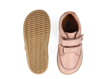 Calzado barefoot I Walk Timber Low Dusk Perla para niña, bota de BOBUX con diseño cómodo y elegante en tono perla y gris.