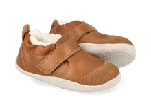 Calzado deportivo Step UP Xplorer Marvel Arctic en color caramelo para los primeros pasos del bebé, de BOBUX España y Portugal.
