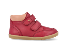 Bota barefoot I-Walk Timber para niña en color arándano, con diseño cómodo y flexible de la marca Bobux Iberia.