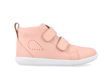 Bota para niña BOBUX ESPAÑA Y PORTUGAL Barefoot Kid+ Grass Court en color con detalles en concha marina y suela antideslizante