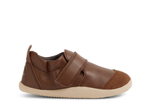 Zapatos Xplorer Marvel Cappuccino para bebés de Bobux Iberia, calzado respetuoso para los primeros pasos, en color cappuccino.