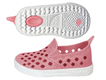Sandalias Boatilus EASY VEG en color Candy y blanco, con diseño cómodo y moderno, ideales para verano y uso casual.