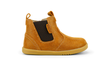 Bota deportiva barefoot I-Walk Jodhpur Kaa para niño en color caramelo, marca BOBUX ESPAÑA, vista desde el lateral