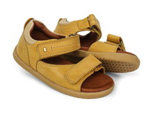Sandalia barefoot I-Walk Driftwood Chartreuse para niño de BOBUX ESPAÑA, con diseño cómodo y color vibrante para verano.