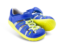 Sandalia Step UP BOBUX ESPAÑA para bebés en color arándano y neón, ideal para los primeros pasos.